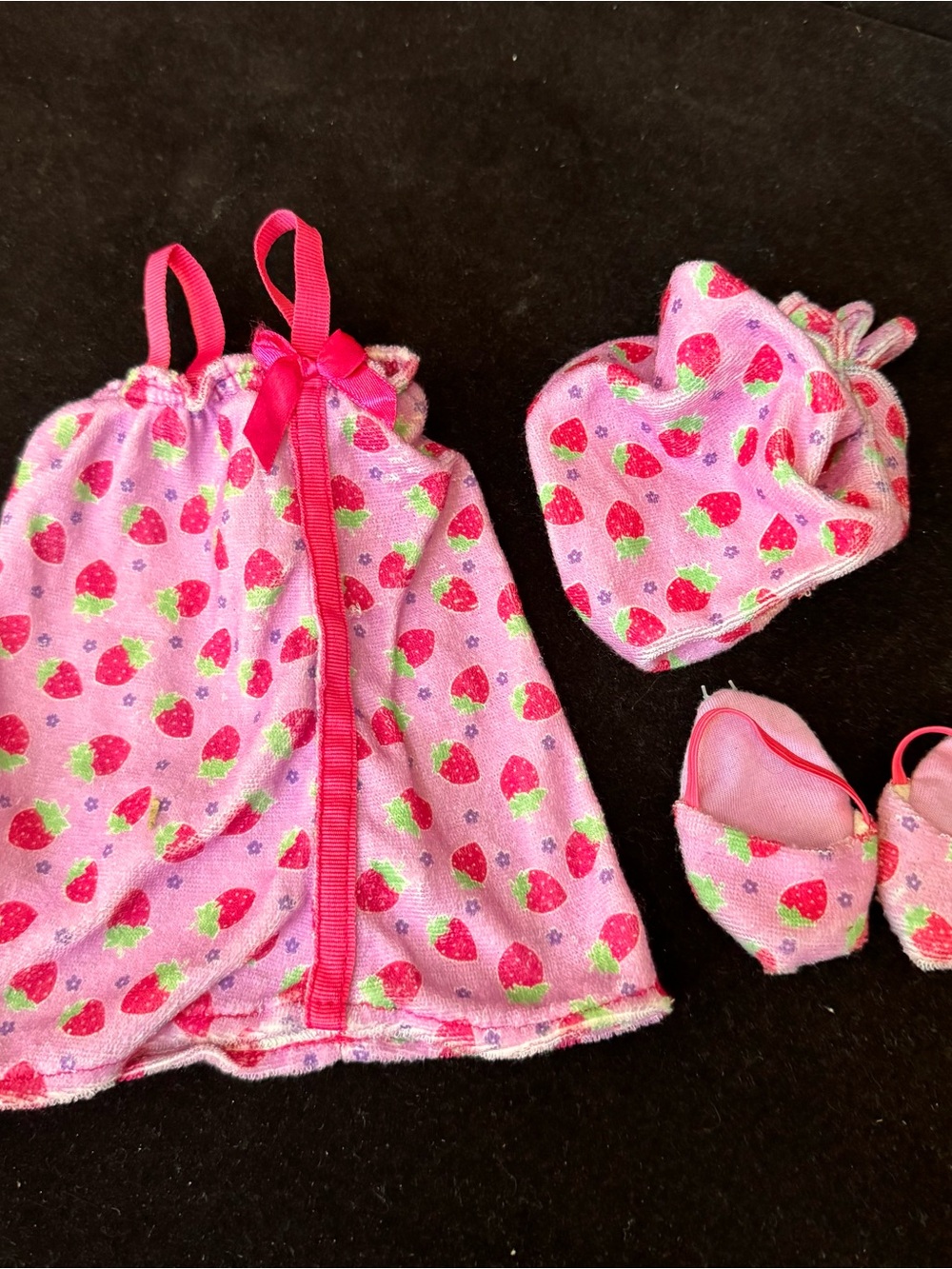 My Life As Dolls (Strawberry Spa Robe/Hair Towel Set, slippers)